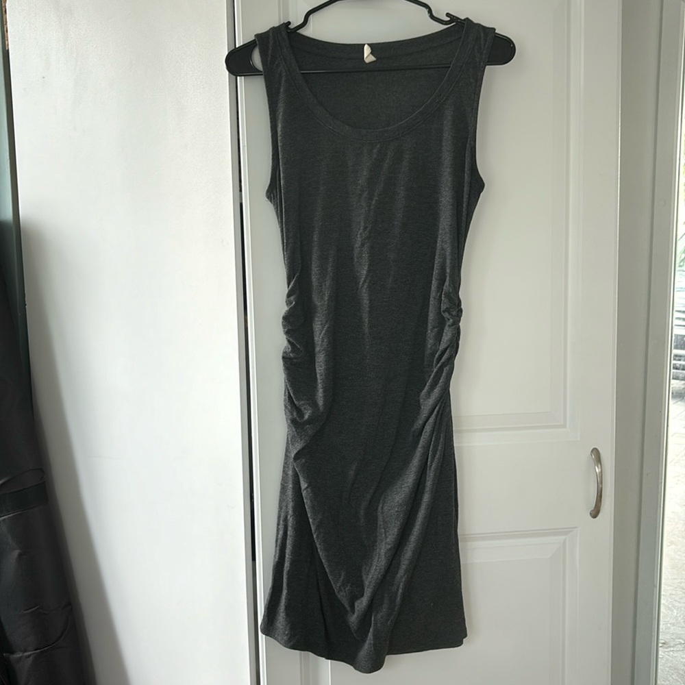 Gray Pinkblush maternity dress ✨ size small